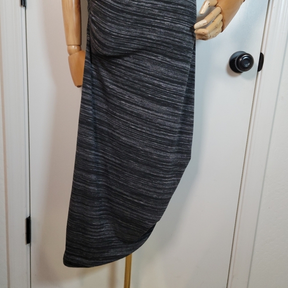 Athleta Downtown Midi Ruched T-Shirt Dress Size Medium - Picture 2 of 11
